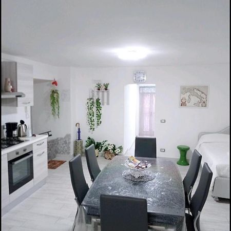 Апартаменты Nunzia'S House Napoli Экстерьер фото