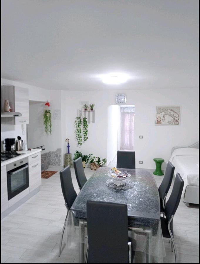 Апартаменты Nunzia'S House Napoli Экстерьер фото