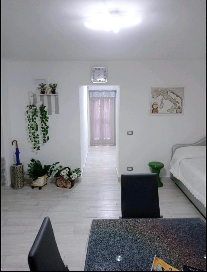 Апартаменты Nunzia'S House Napoli Экстерьер фото